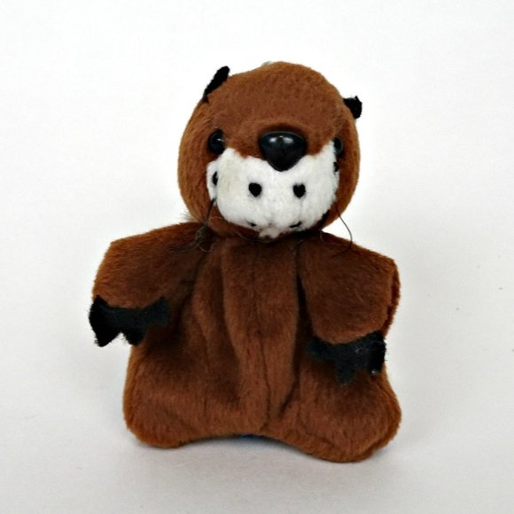 Groundhog Squirrel Beaver Backpack Key Ring Plush - Picture 2 of 6